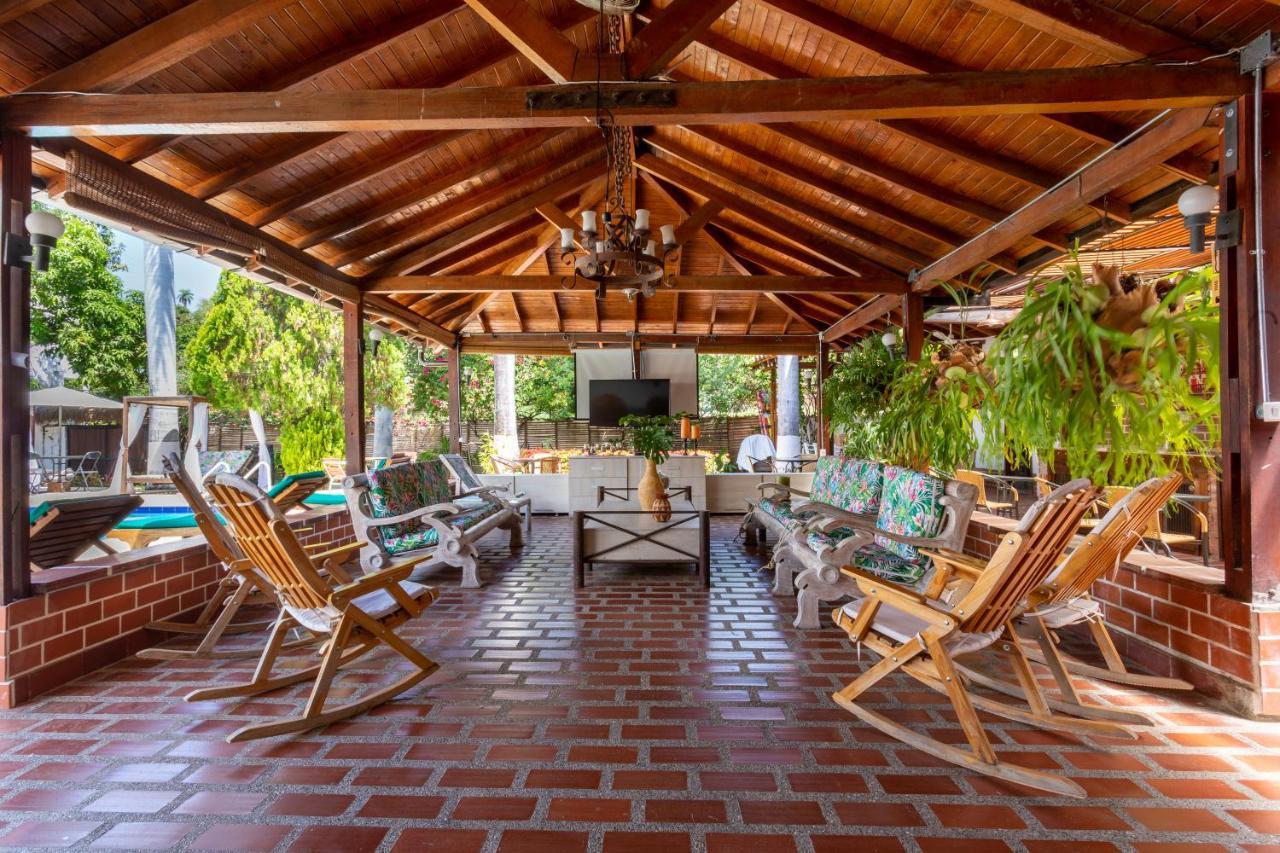 Entre Palmas Casa Hotel Santa Fe de Antioquia Ngoại thất bức ảnh