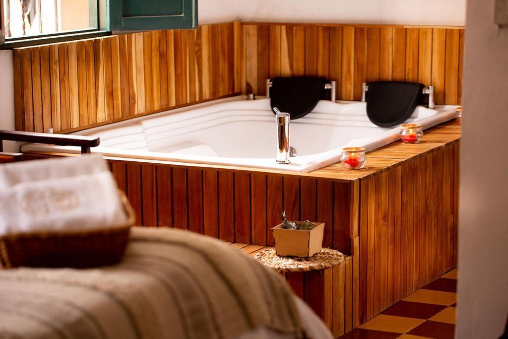 Entre Palmas Casa Hotel Santa Fe de Antioquia Ngoại thất bức ảnh